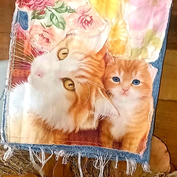 Upcycled Jeans: - Picture 11 of 11